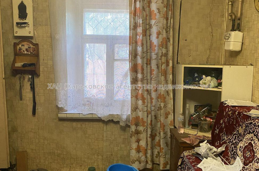 Продам квартиру, Грековская ул. , 3 кім., 86 м², без ремонта 