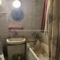 Продам квартиру, Грековская ул. , 3 кім., 86 м², без ремонта 