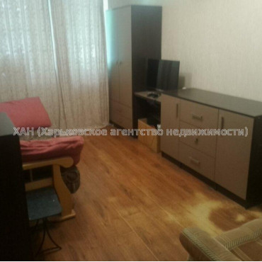 Продам квартиру, Василия Мельникова ул. , 2  ком., 44 м², косметический ремонт 