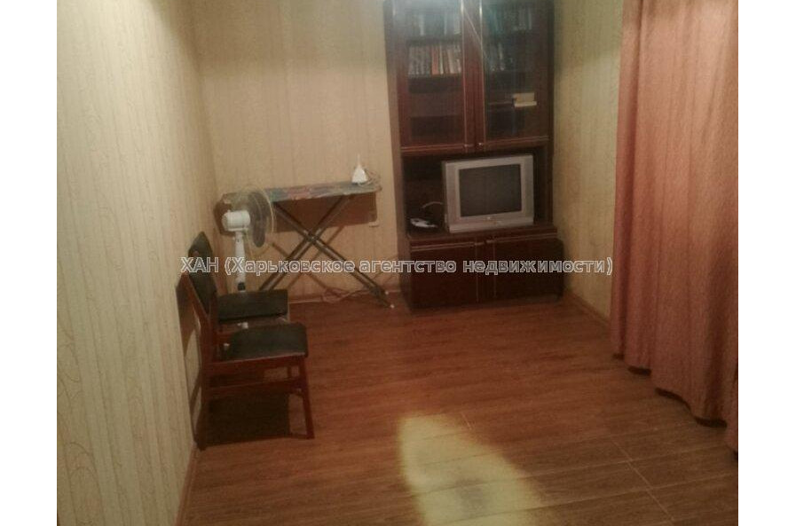 Продам квартиру, Василия Мельникова ул. , 2  ком., 44 м², косметический ремонт 