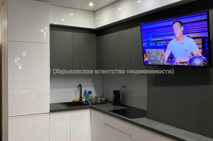 Продам квартиру, Качановская ул. , 1  ком., 40 м², евроремонт 