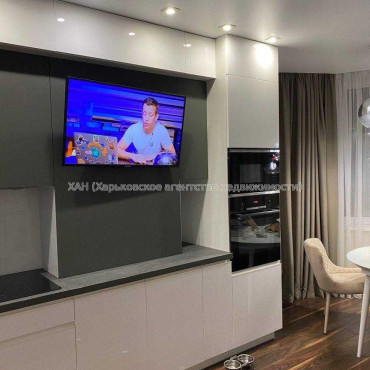Продам квартиру, Качановская ул. , 1  ком., 40 м², евроремонт 