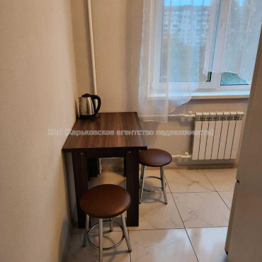 Продам квартиру, Людвига Свободы просп. , 1 кім., 33 м², евроремонт 