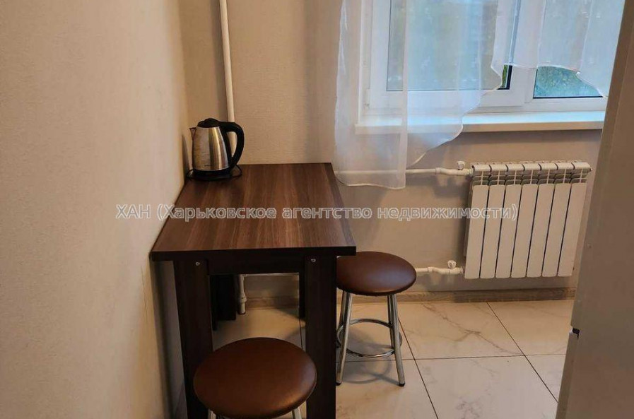 Продам квартиру, Людвига Свободы просп. , 1 кім., 33 м², евроремонт 