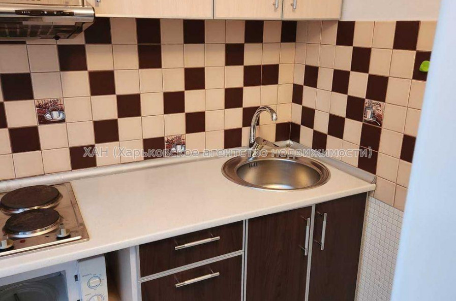 Продам квартиру, Людвига Свободы просп. , 1 кім., 33 м², евроремонт 
