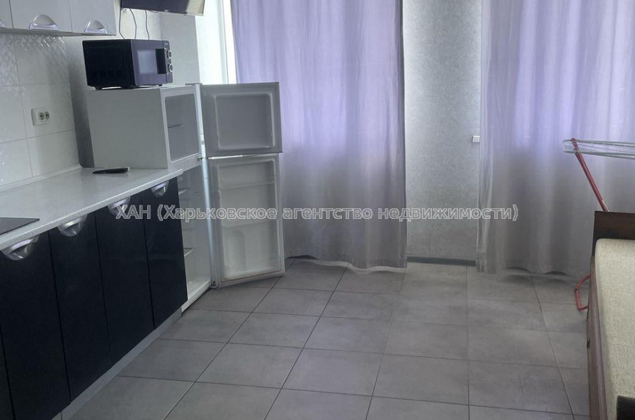 Продам квартиру, Салтовское шоссе , 1  ком., 18 м², евроремонт 
