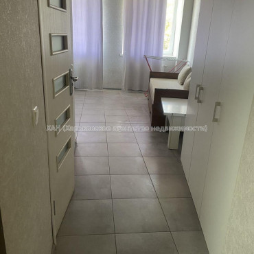 Продам квартиру, Салтовское шоссе , 1  ком., 18 м², евроремонт 