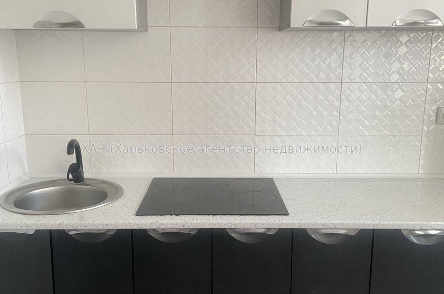 Продам квартиру, Салтовское шоссе , 1  ком., 18 м², евроремонт 