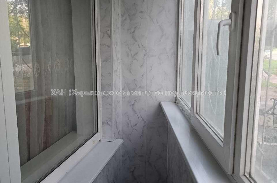 Продам квартиру, Чередниченковский пер. , 2 кім., 50.40 м², капитальный ремонт 