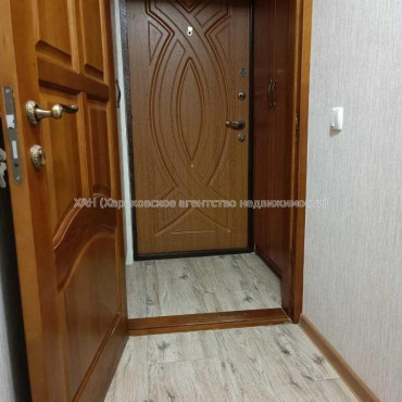 Продам квартиру, Чередниченковский пер. , 2 кім., 50.40 м², капитальный ремонт 
