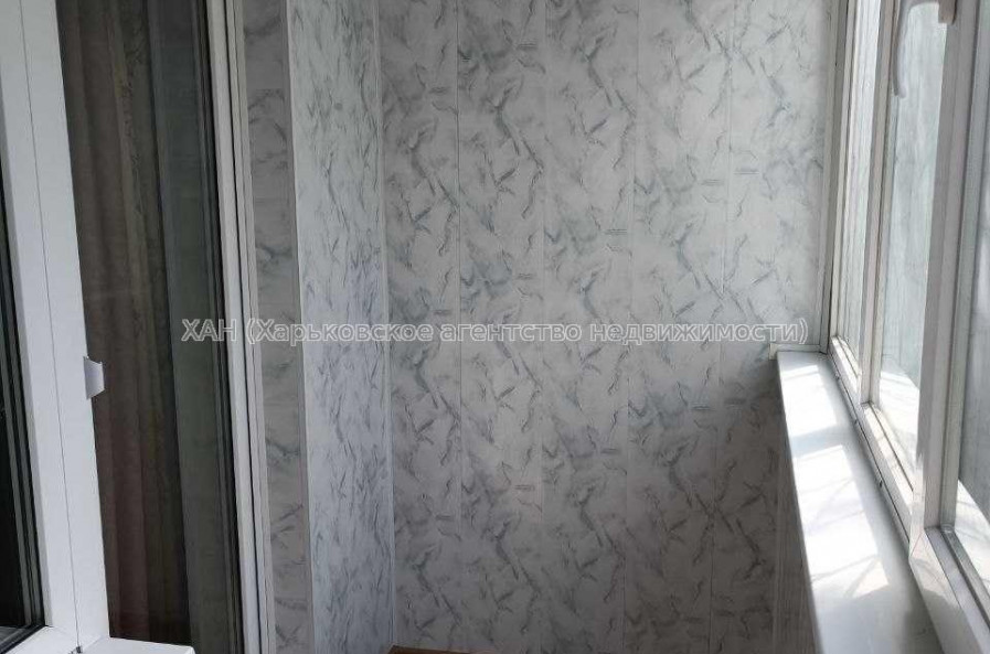 Продам квартиру, Чередниченковский пер. , 2 кім., 50.40 м², капитальный ремонт 