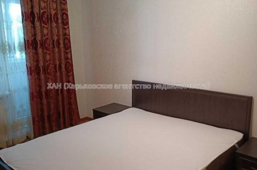 Продам квартиру, Чередниченковский пер. , 2 кім., 50.40 м², капитальный ремонт 