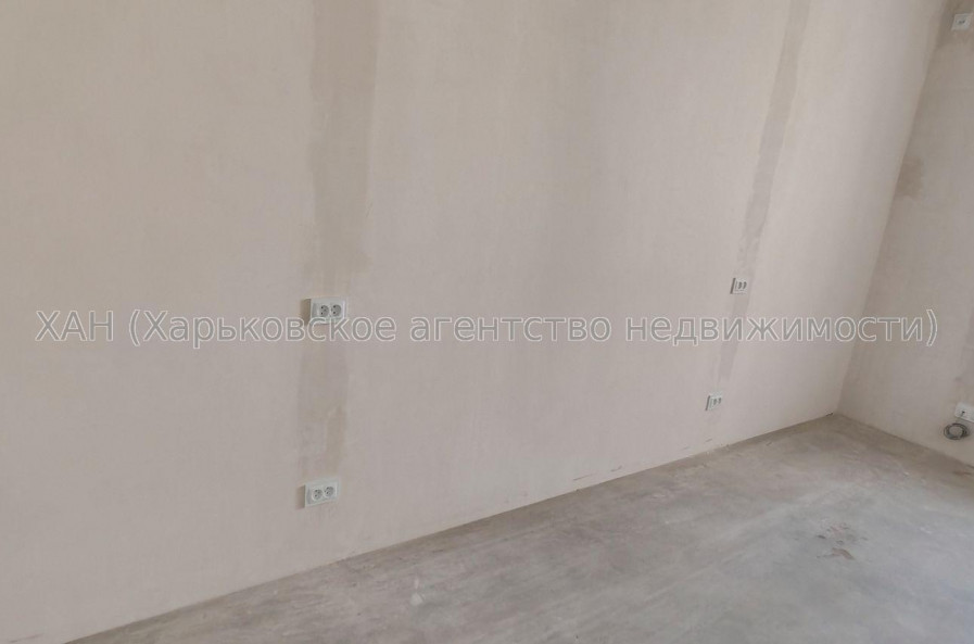 Продам квартиру, Мира ул. , 3  ком., 90 м², без отделочных работ 