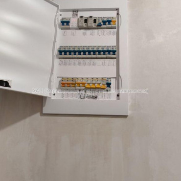 Продам квартиру, Мира ул. , 3  ком., 90 м², без отделочных работ 