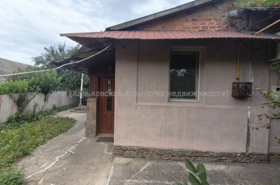 Продам будинок, Харьковская ул. , 72 м², 8 соток, косметический ремонт 