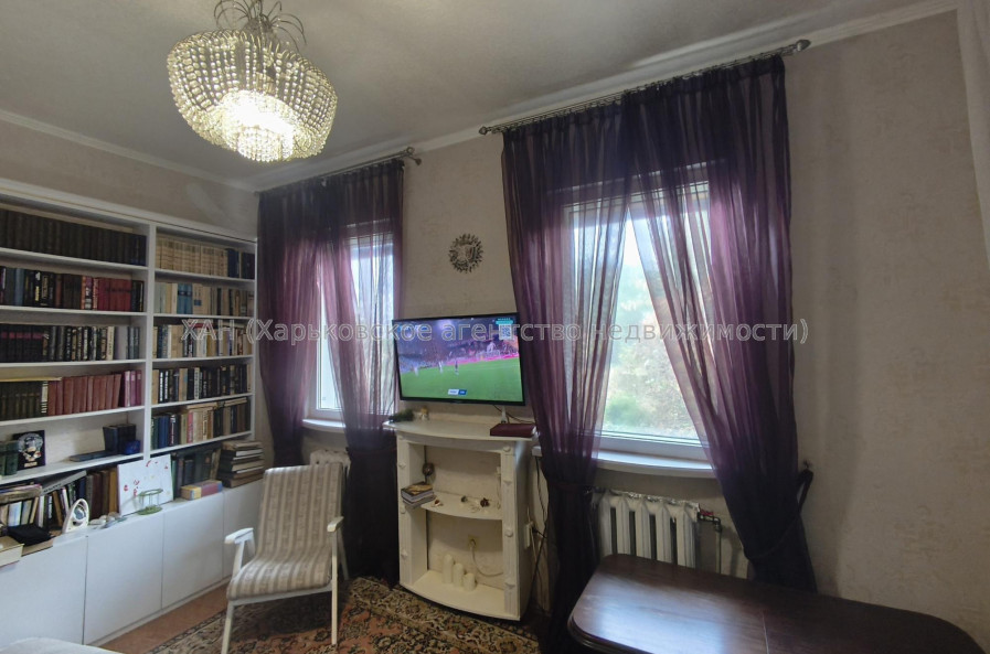 Продам будинок, Харьковская ул. , 72 м², 8 соток, косметический ремонт 