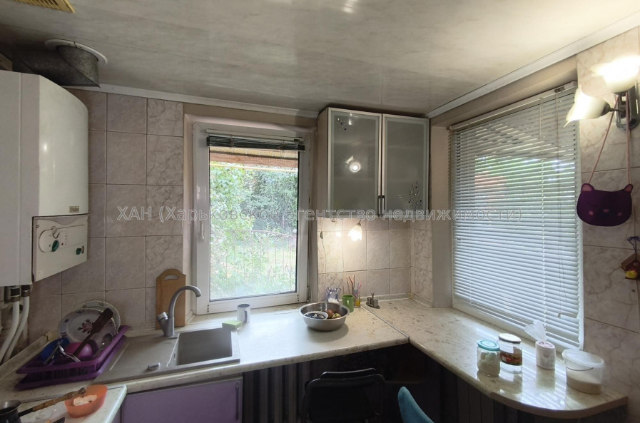 Продам будинок, Харьковская ул. , 72 м², 8 соток, косметический ремонт 