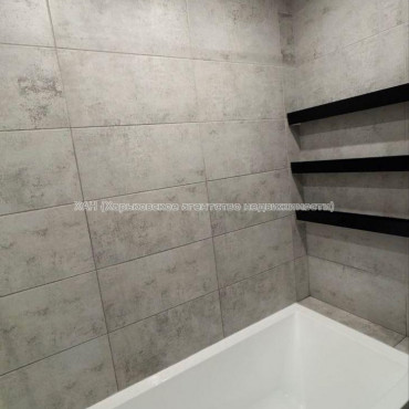Продам квартиру, 2 кім., 62 м², евроремонт 