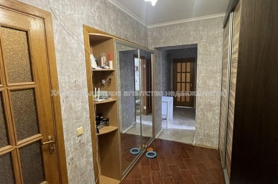 Продам квартиру, Вернадского ул. , 3 кім., 76 м², капитальный ремонт 