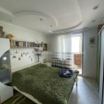 Продам квартиру, Вернадского ул. , 3 кім., 76 м², капитальный ремонт 