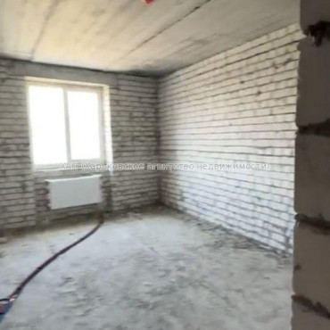 Продам квартиру, Шевченко ул. , 1  ком., 44 м², без внутренних работ 