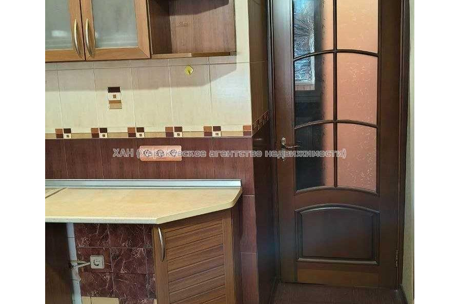 Продам квартиру, Гвардейцев Широнинцев ул. , 1  ком., 37.80 м², косметический ремонт 