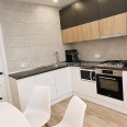 Продам квартиру, Ньютона ул. , 1 кім., 45 м², капитальный ремонт 