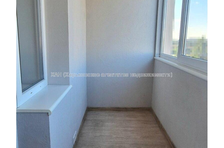 Продам квартиру, Ньютона ул. , 1 кім., 45 м², капитальный ремонт 