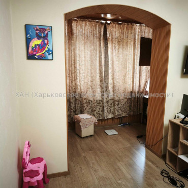 Продам квартиру, Победы просп. , 2 кім., 79.20 м², авторский дизайн 