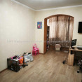 Продам квартиру, Победы просп. , 2 кім., 79.20 м², авторский дизайн 