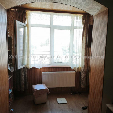 Продам квартиру, Победы просп. , 2 кім., 79.20 м², авторский дизайн 