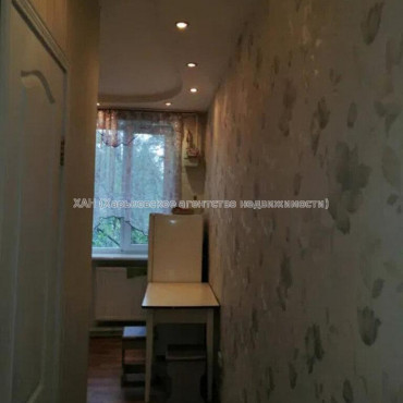 Продам квартиру, Лютовская ул. , 1  ком., 31.30 м², косметический ремонт 