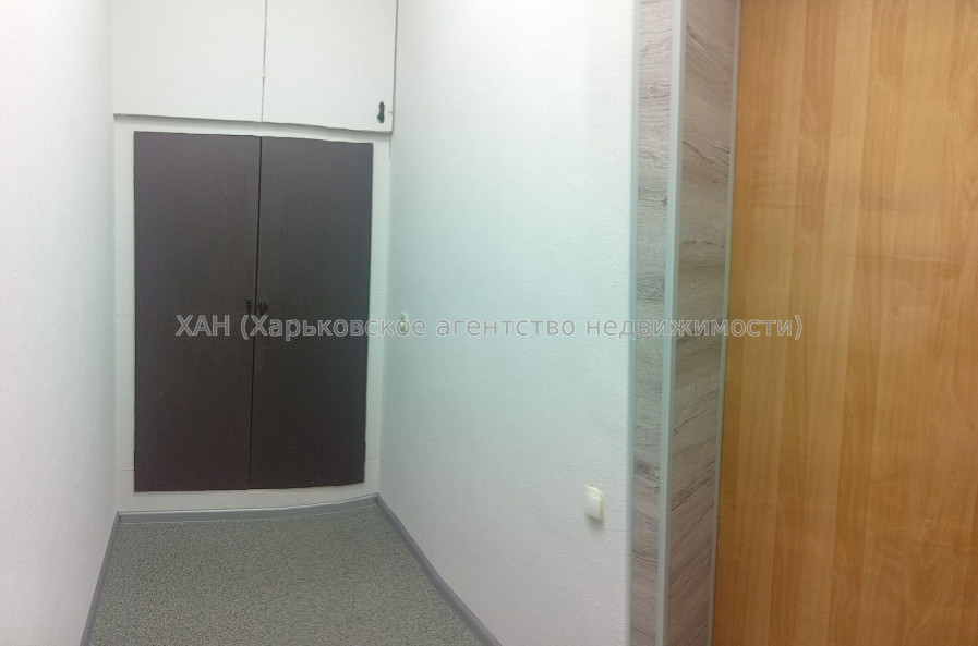 Продам квартиру, Академика Подгорного ул. , 1  ком., 40 м², косметический ремонт 