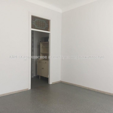 Продам квартиру, Академика Подгорного ул. , 1  ком., 40 м², косметический ремонт 
