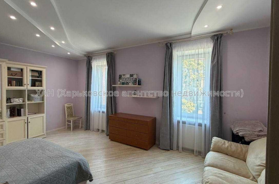 Продам квартиру, Данилевского ул. , 3  ком., 142.20 м², евроремонт 