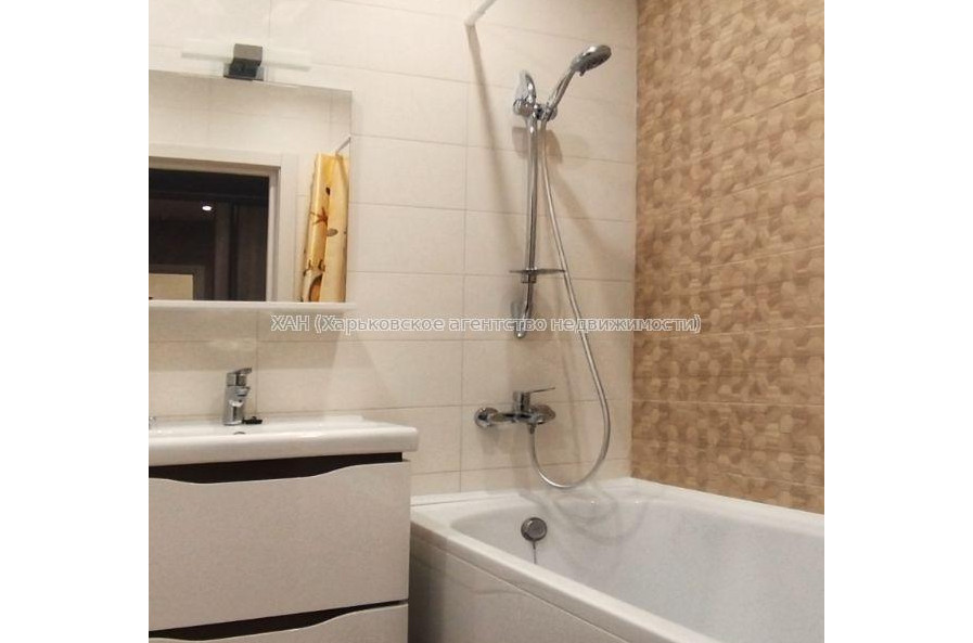 Продам квартиру, Мира ул. , 1  ком., 48 м², евроремонт 