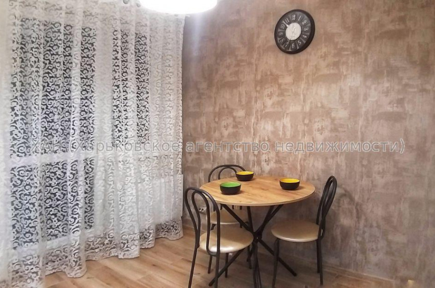 Продам квартиру, Мира ул. , 1  ком., 48 м², евроремонт 