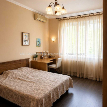Продам дом, Кольцевая ул. , 400 м², 12 сот., авторский дизайн 