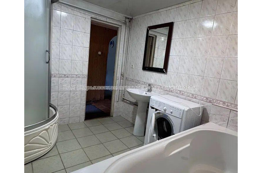 Продам будинок, Золочевская ул. , 100 м², 3 соток, косметический ремонт 
