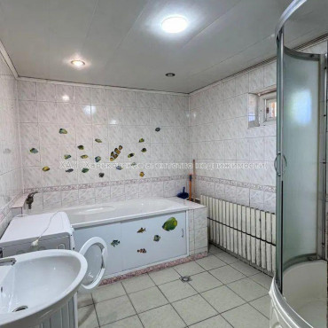 Продам будинок, Золочевская ул. , 100 м², 3 соток, косметический ремонт 