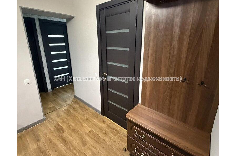 Продам квартиру, Велозаводская ул. , 2 кім., 57.50 м², евроремонт 