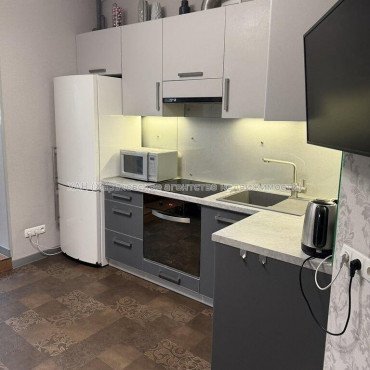 Продам квартиру, Велозаводская ул. , 2 кім., 57.50 м², евроремонт 