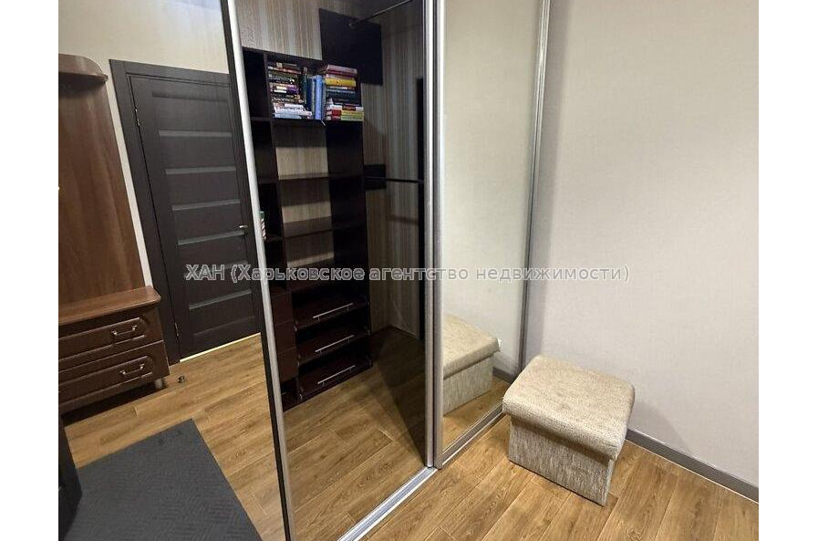 Продам квартиру, Велозаводская ул. , 2 кім., 57.50 м², евроремонт 