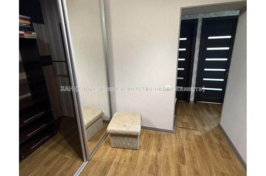 Продам квартиру, Велозаводская ул. , 2 кім., 57.50 м², евроремонт 