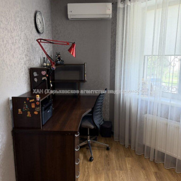 Продам квартиру, Велозаводская ул. , 2 кім., 57.50 м², евроремонт 