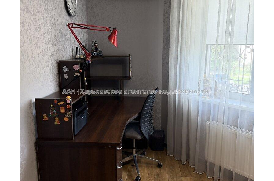 Продам квартиру, Велозаводская ул. , 2 кім., 57.50 м², евроремонт 
