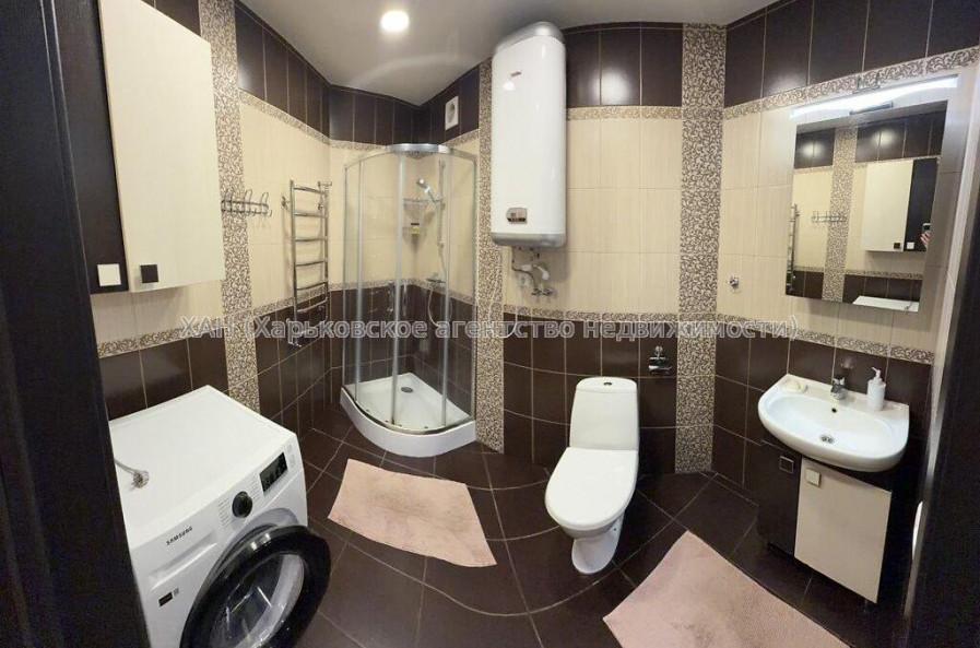 Продам квартиру, Велозаводская ул. , 2 кім., 57.50 м², евроремонт 