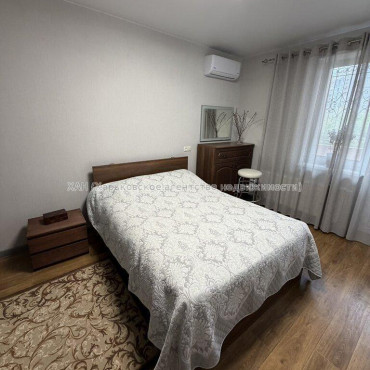 Продам квартиру, Велозаводская ул. , 2 кім., 57.50 м², евроремонт 