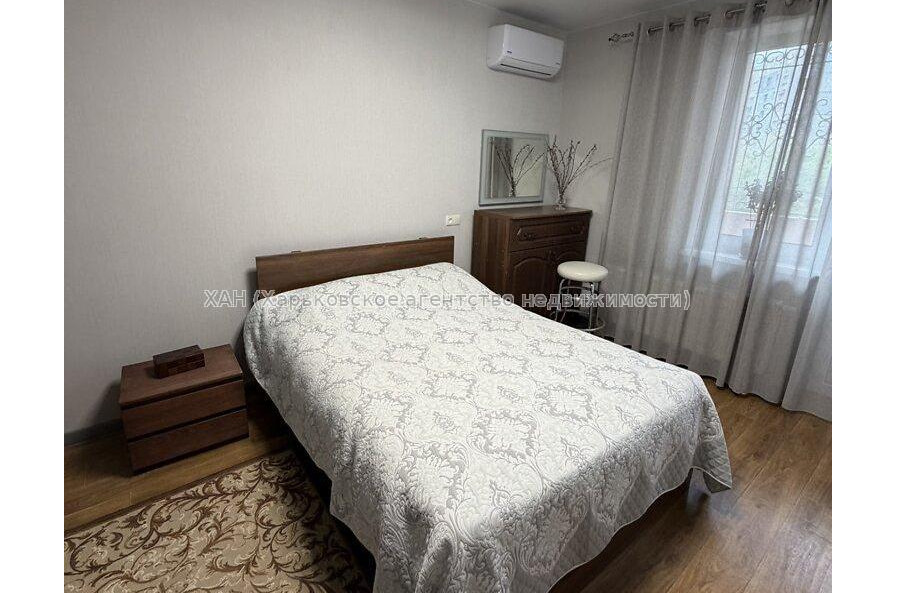 Продам квартиру, Велозаводская ул. , 2 кім., 57.50 м², евроремонт 