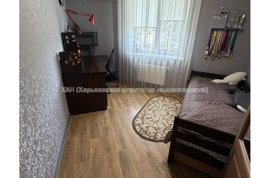 Продам квартиру, Велозаводская ул. , 2 кім., 57.50 м², евроремонт 